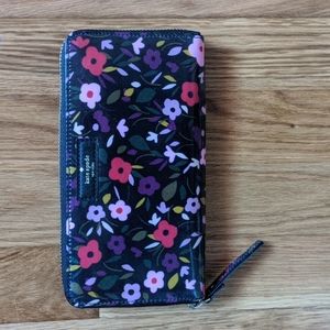 NWT Kate Spade Continental Wallet
